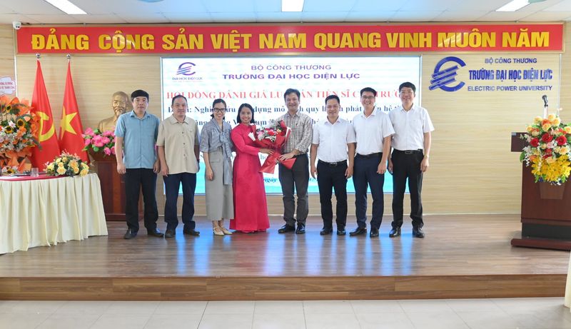 Nghiên cứu sinh Nguyễn Thị Như Vân bảo vệ thành công Luận án Tiến sĩ cấp Trường ngành Quản lý năng lượng