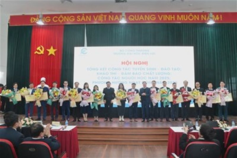 Hội nghị Tổng kết công tác Tuyển sinh – Đào tạo; Khảo thí – Đảm bảo chất lượng; Công tác quản lý người học năm 2025, phương hướng hoạt động năm 2026