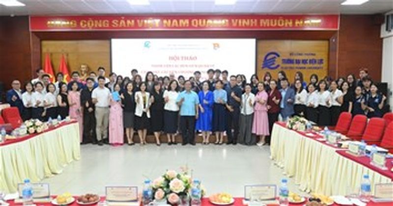 Hội thảo tham vấn các bên liên quan về cập nhật, cải tiến chương trình đào tạo ngành Quản trị Dịch vụ Du lịch và Lữ hành và ra mắt Ban Tư vấn Doanh nghiệp (IAB)