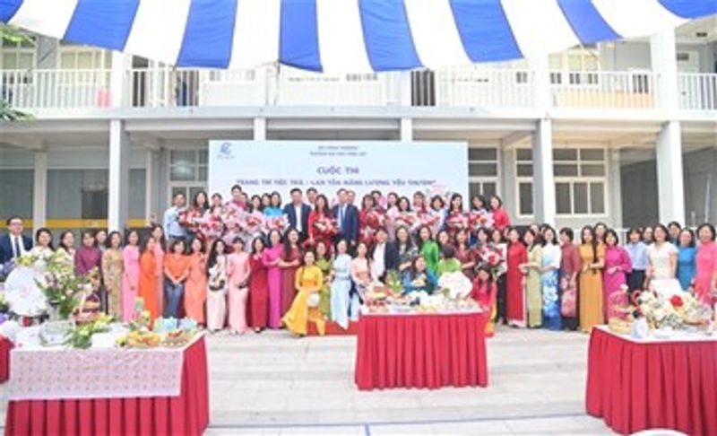 Cuộc thi “Trang trí tiệc trà - Lan tỏa năng lượng yêu thương” chào mừng Ngày Quốc tế Phụ nữ 8/3