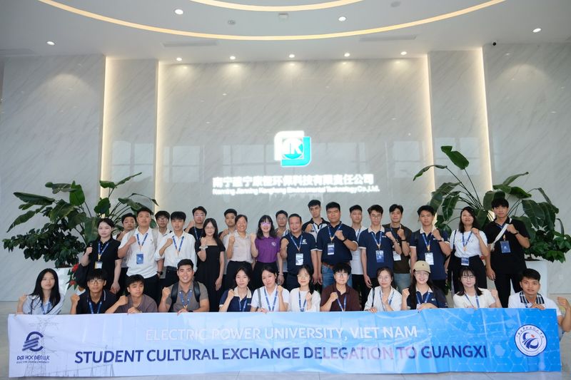 Trải nghiệm mô hình kinh tế tuần hoàn tại Quảng Tây – Cơ hội học tập thực tiễn cho sinh viên EPU
