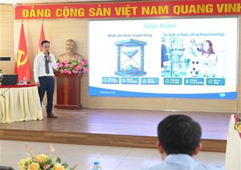 Nghiên cứu sinh Lê Mạnh Hùng bảo vệ thành công Luận án tiến sĩ cấp Trường ngành Công nghệ thông tin