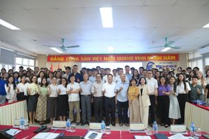 Tổ chức thành công Hội thảo khoa học về sử dụng năng lượng tiết kiệm, hiệu quả trong doanh nghiệp, công trình và hệ thống điện hiện đại